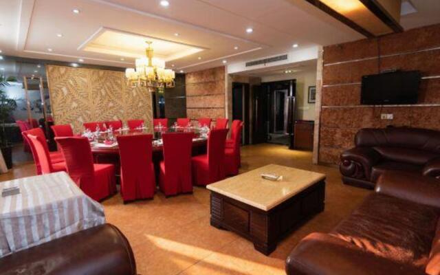 New Era Business Hotel (Anqing Wuyue Plaza Branch)