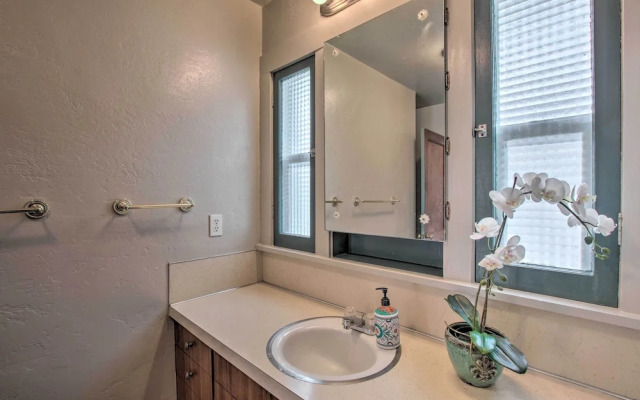 Convenient Preston Retreat w/ Private Yard!