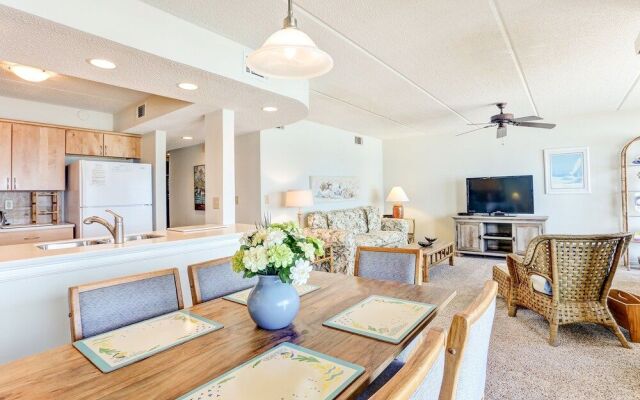 Coastal Condo with Ocean Viewing Pleasure by RedAwning