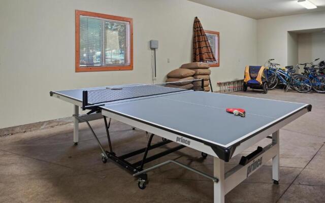 Vine Maple-Golf View-5Br/4.5Ba