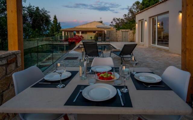 Terra Villa in Apergatika