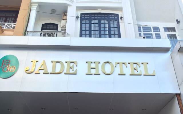 Jade Hotel