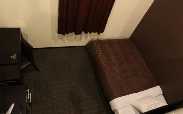 HOTEL LiVEMAX Esaka