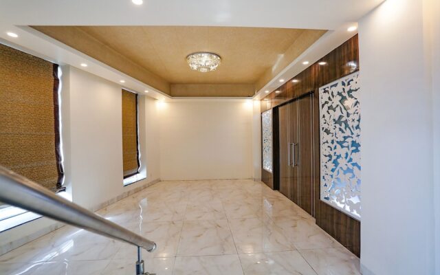 Fabexpress Kapashera Residency