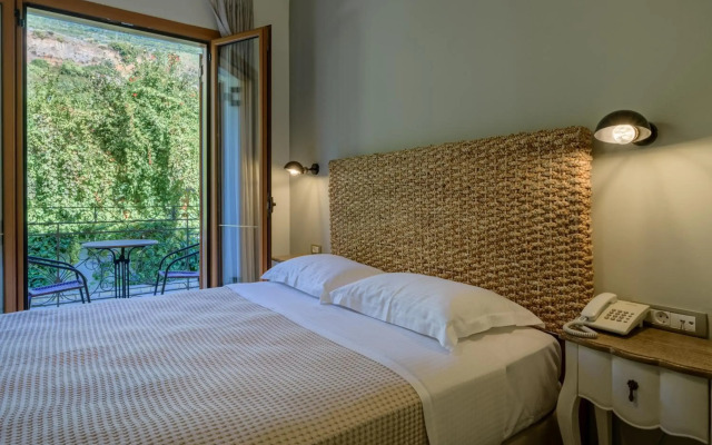 La Signora Hotel