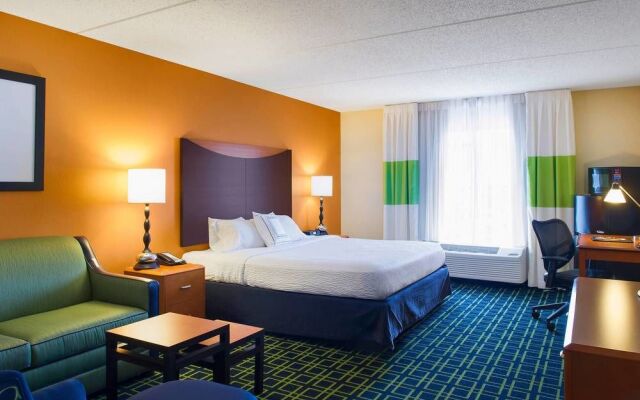 Fairfield Inn Evansville East
