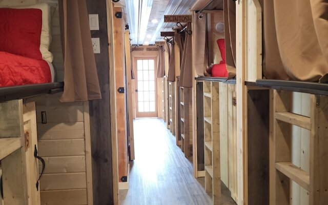The Orchard Hostel Private Bunks