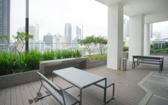 Platinum Quill Apartments Residences