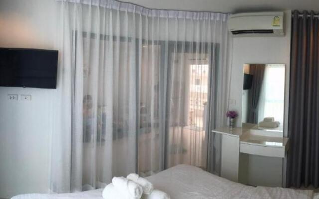 Grandblue condominium Room401 LeamMae phim Beach