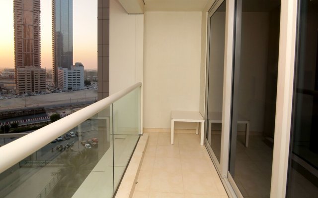 New Arabian Holiday Homes Executive Bay