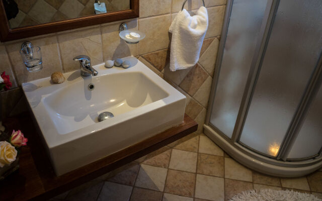 Four Seasons Villas
