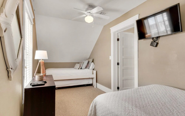 Pelican Point at Destin Pointe