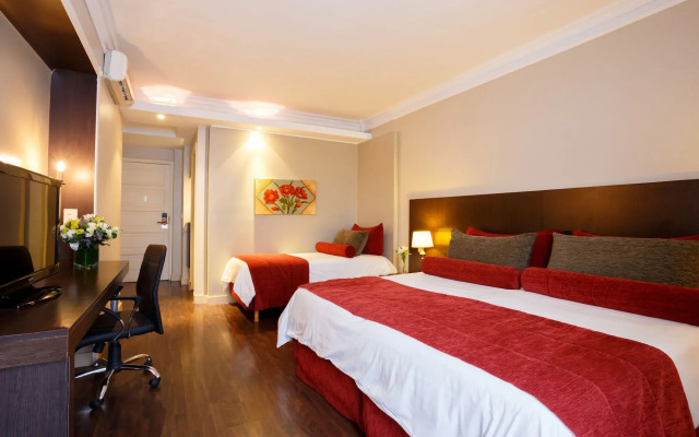 1253 Recoleta Small Hotel