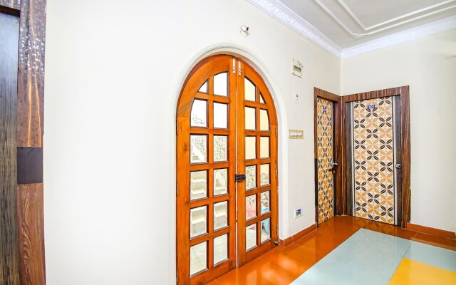 Fabexpress Heritage Inn
