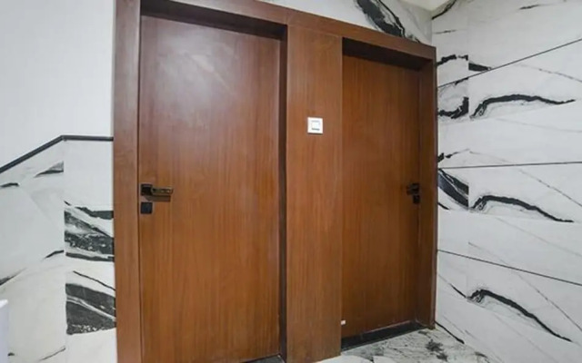 Fabhotel Elite Residency