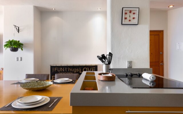 Homing Bird Apartments