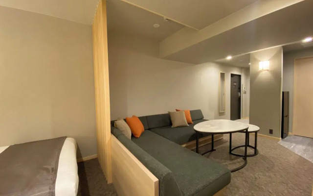 Premium Apart MONday KYOTO GOJO