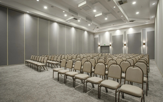 Qoya Hotel Curitiba, Curio Collection By Hilton