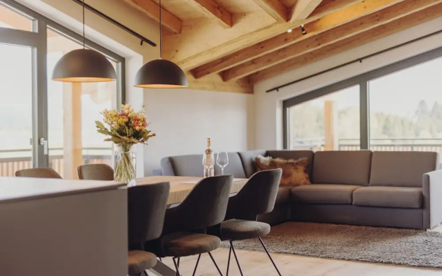 Platzhirsch First Class Living