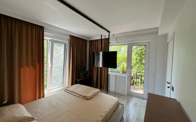 Apartament 3 camere Vila Cristal