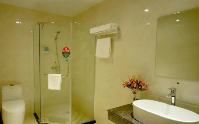 Greentree Inn Shandong Taian Wanda Plaza Bus Stati