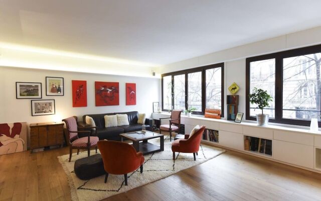 Family apartment near Montparnasse