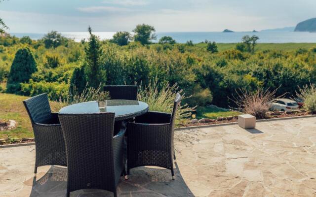 MonteBay villa