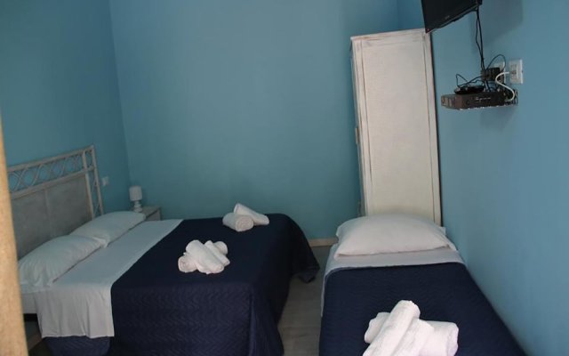 "double Room, air Conditioning, Bathroom, in the Center of Tropea Calabria N6784"