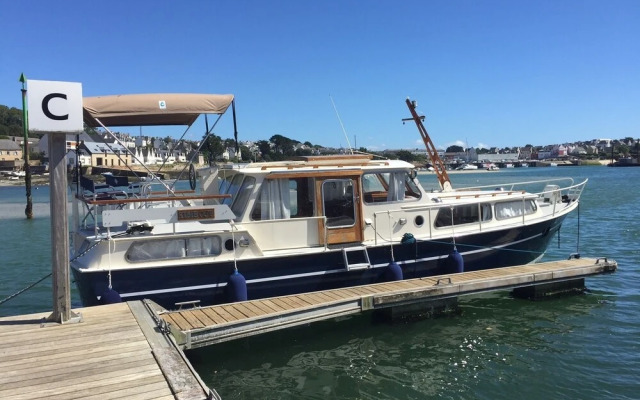 Audierne Yachting - Yacht Time Out
