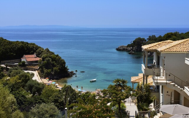 Prima Vista Beachfront Boutique Hotel