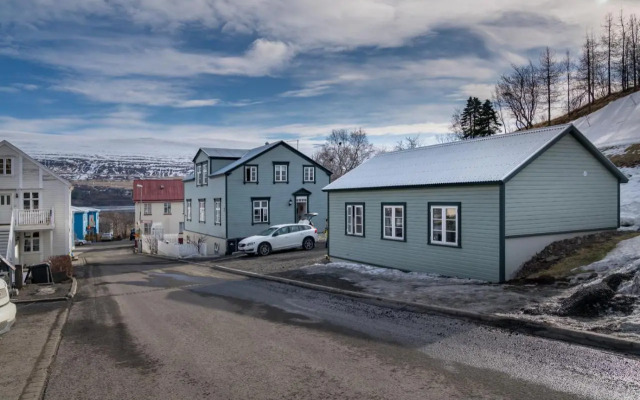 Lækjargata apartment