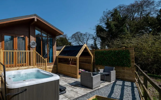 Raywell Hall Country Lodges