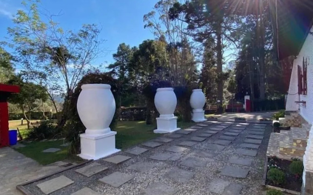 Pousada El Brujo Montanhes