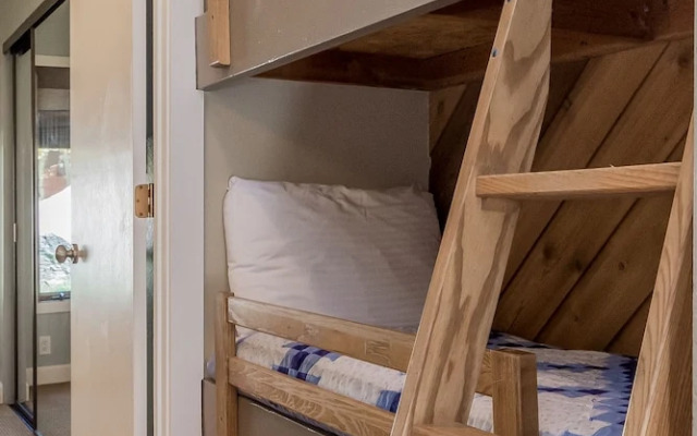 Snowcreek 33 Phase I