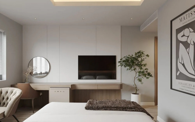 Nature Hotel - West Lake