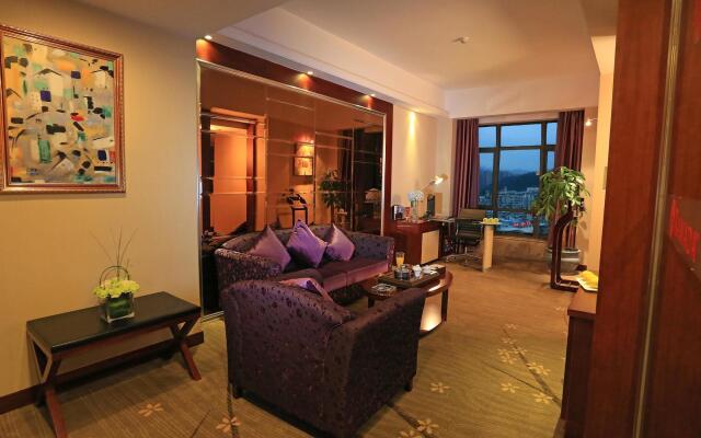 Ramada Longyan