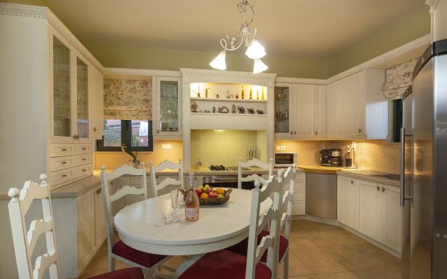 Luxury Villa Golden Crest With Private Swimming Pool