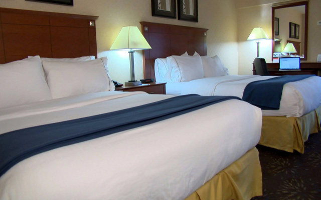 Holiday Inn Express Hotel & Suites West Chester by IHG