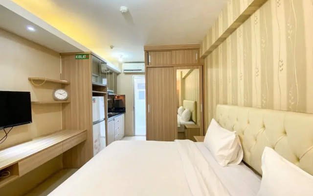 Cozy And Comfy Studio At Bassura City Apartment