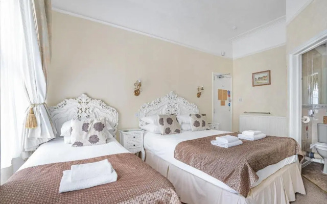 Summerlands Guest House