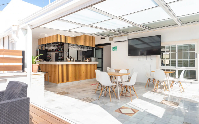 Apartamentos Globus by Be Alicante