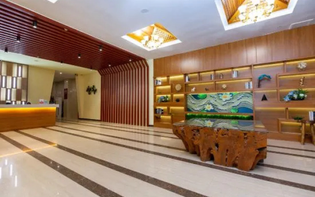 Huaxi Boutique Theme Hotel