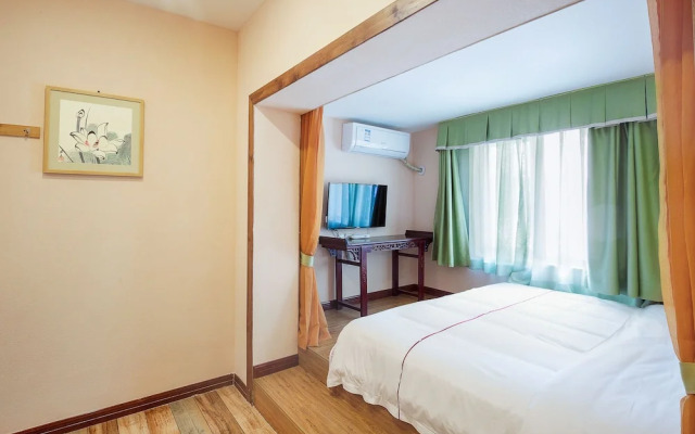 YIN City Inn First Branch