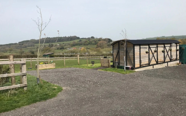 Greenacres Self Catering Railway Wagon-Glamping