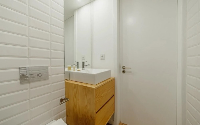 Courtyard Oporto Design Apartment L With Terrace