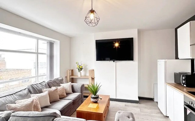 Willow Suite - 3br - Sleeps 8 - Central Blackpool