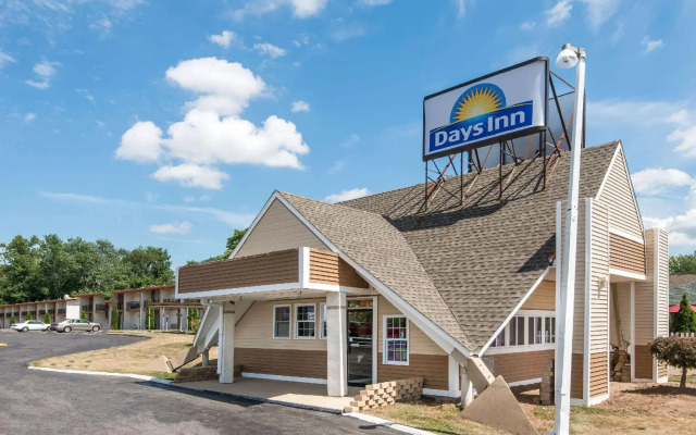 Days Inn by Wyndham Vernon