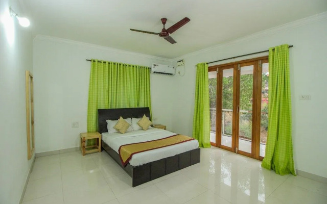 OYO 10296 Home Sunset View 3BHK Dona Paula