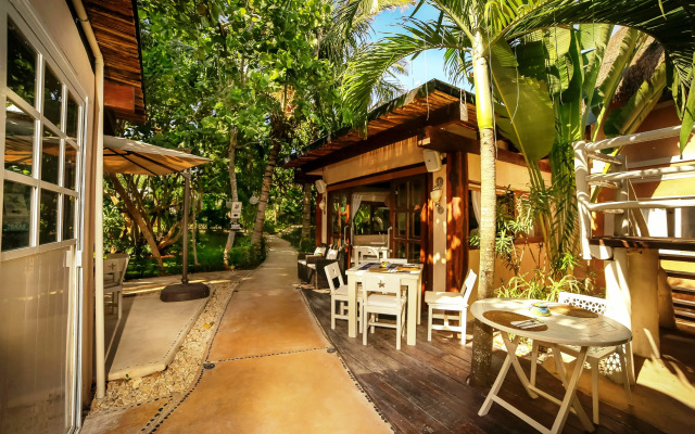 Villa Las Estrellas Tulum - located at the party zone