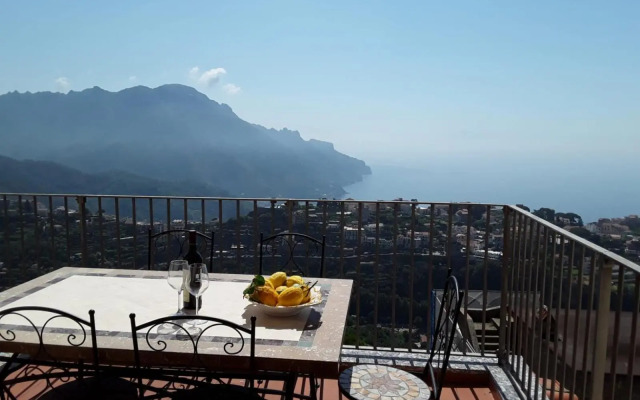 Appartamento Elisa in Villa Laura